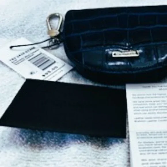 Brahmin Britt "Heavenly Blue Lumeria" half circle leather coin purse NWT - Picture 5 of 8